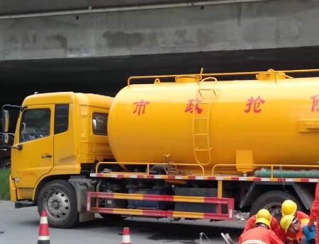 驿城化粪池清理公司为您分享化粪池的清理步骤